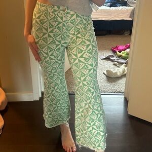green patterned cropped flare pants